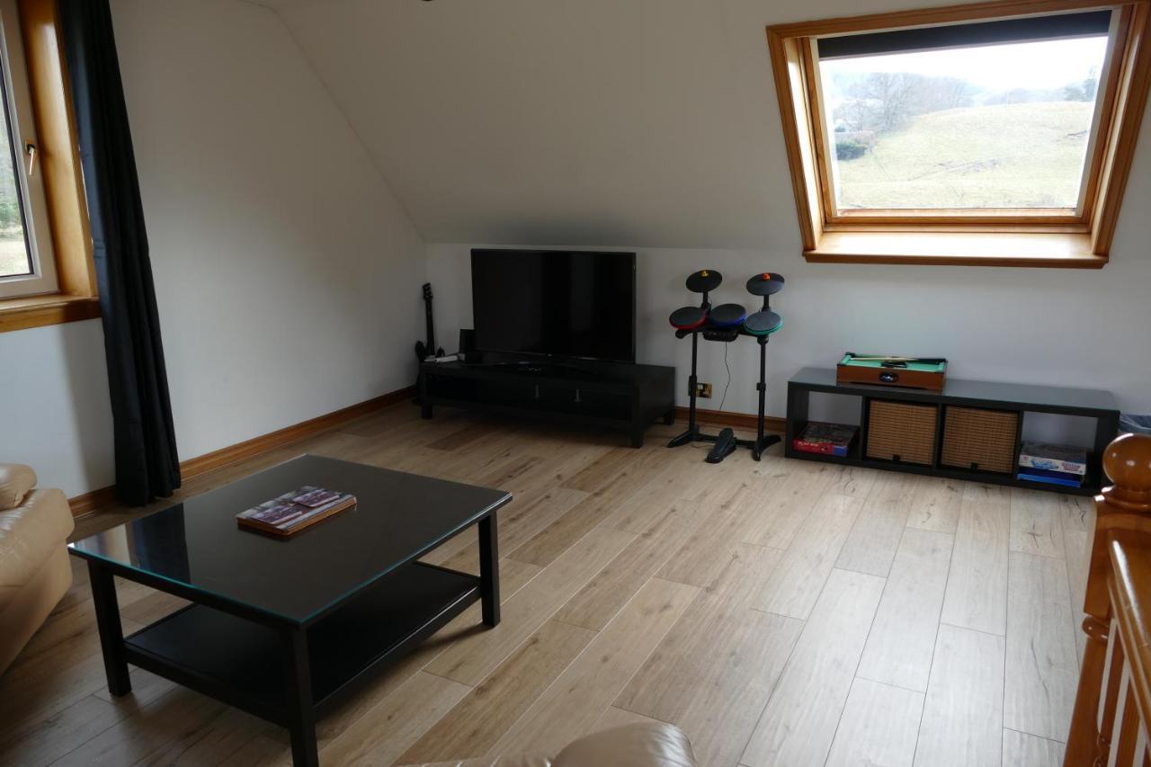 Wallace Lodge Crieff Extérieur photo